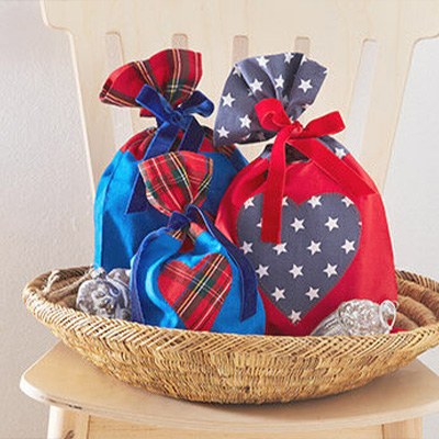 X-Tutorial di cucito per due sacchetti regalo