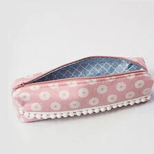 X-Tutorial di cucito per un astuccio personalizzato