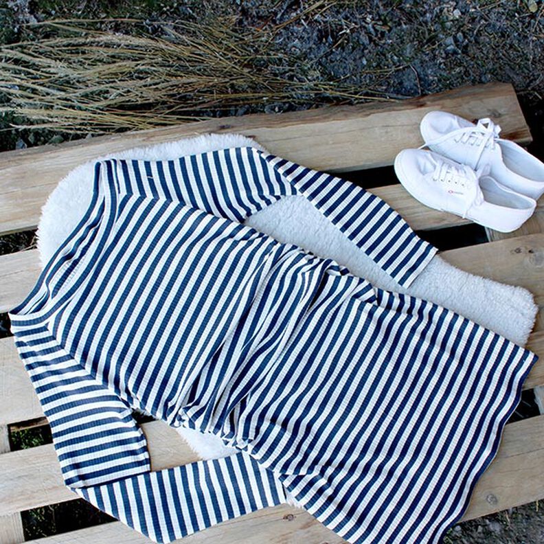 jersey a coste Righe trasversali tinte in filo – bianco lana/blu marino | Resto 100cm,  image number 7