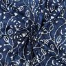 Voile di viscosa batik con rami fogliati – indaco/bianco,  thumbnail number 3