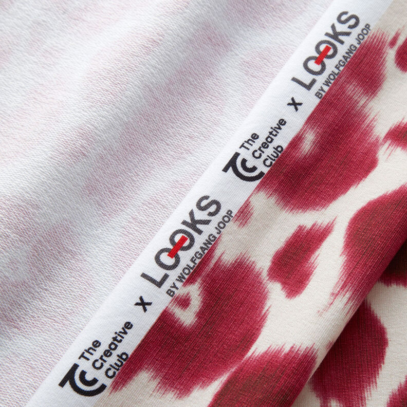 GOTS French terry Batik con motivo leopardato | TCC x LOOKS by Wolfgang Joop – bacca/crema,  image number 4